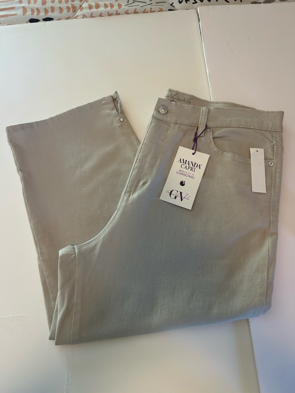 Gloria Vanderbilt Amanda Capri in Light Taupe